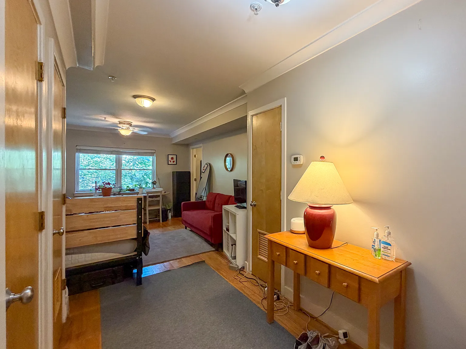 Studio, 437 sqft, $1,275 — Photo 2