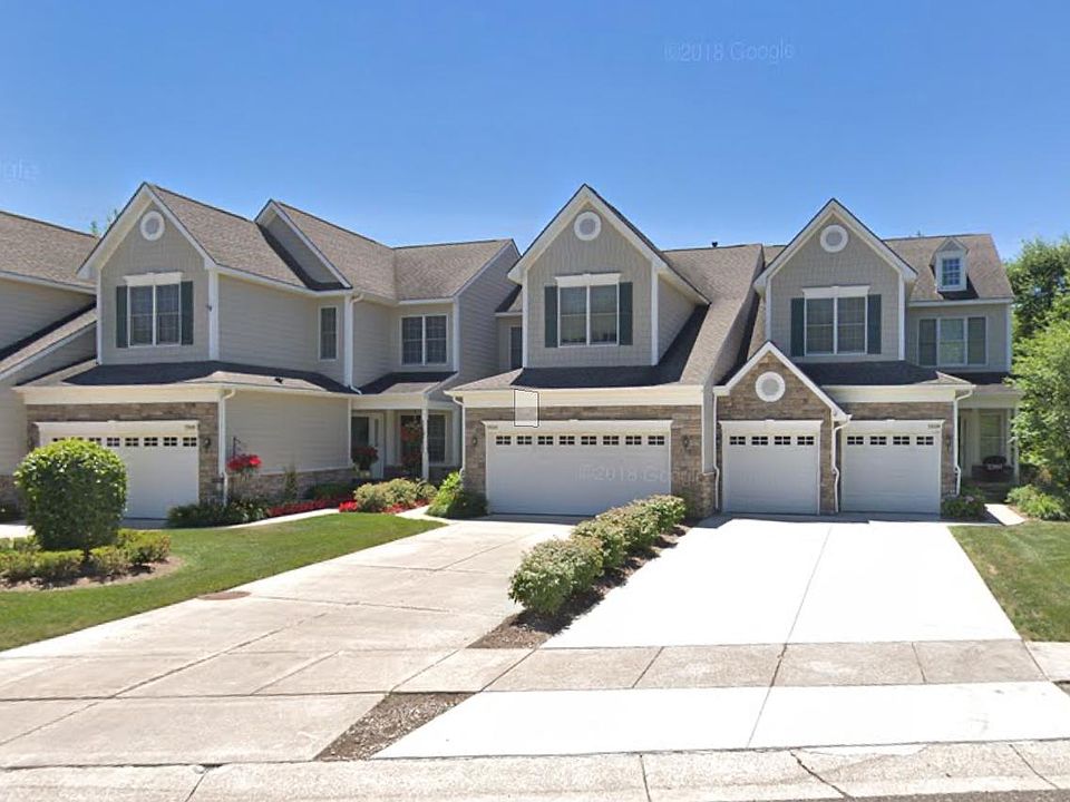 1st image of 26598 Island Lake Dr #3