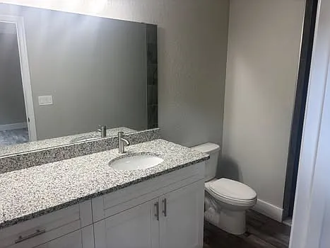 420 S 9th Ave — Photo 14