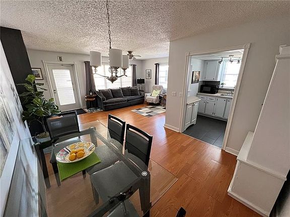 4th image of 589 Durham Cir #U-589