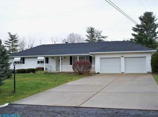 240 Marshall Rd, Circleville, OH 43113