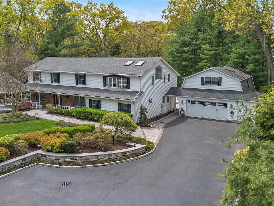1st image of 9 Concord Drive