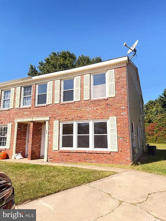 3 bed, 1.5 bath, 1508 sqft, $2,250 — Photo 1