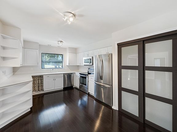 4th image of 4044 SW Osprey Creek Way
