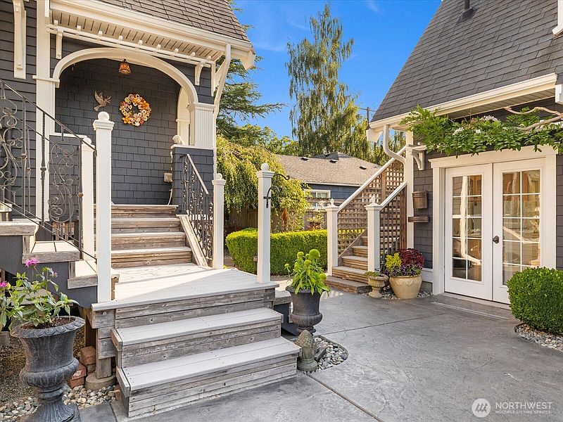3rd image of 519 Talbott Street
