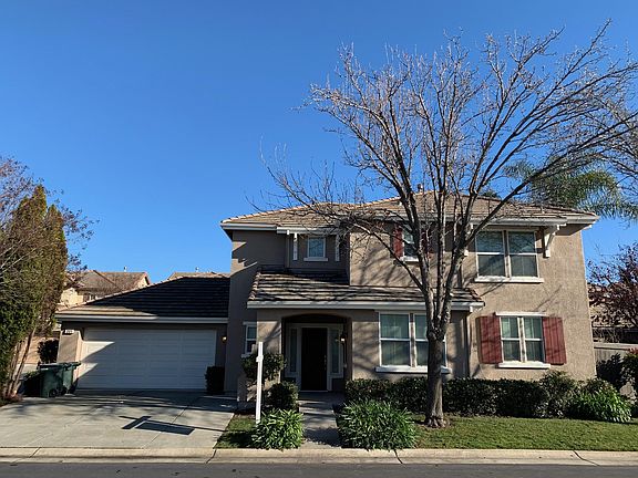 Front yard maintenance covered by landlord - $2350mo. 3 Bedrooms 2.5 Baths