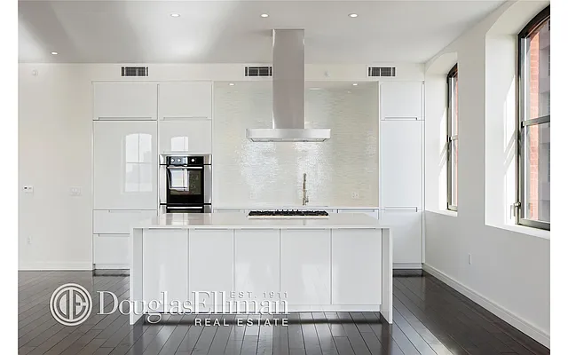 Rented by Douglas Elliman | media 23