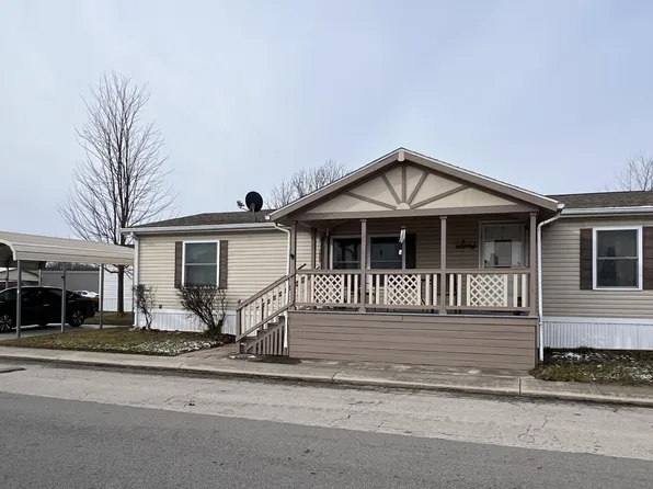 930 E Broadway St #43, North Baltimore, OH 45872