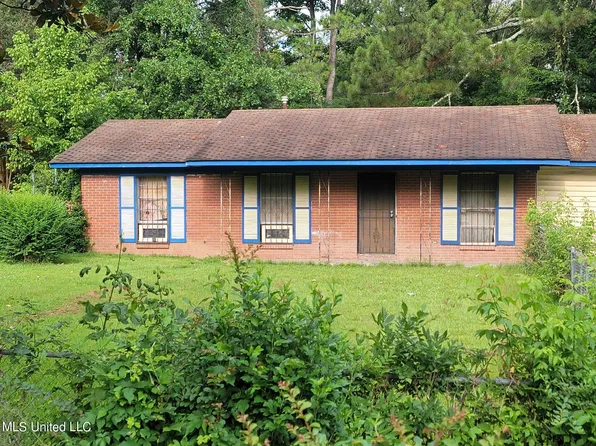 105 Magnavox St, Flora, MS 39071