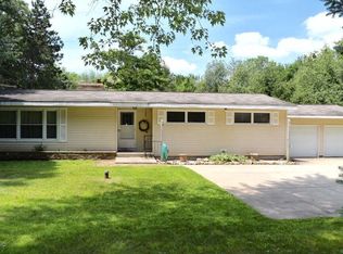 7409 Blakely Dr NE, Rockford, MI 49341