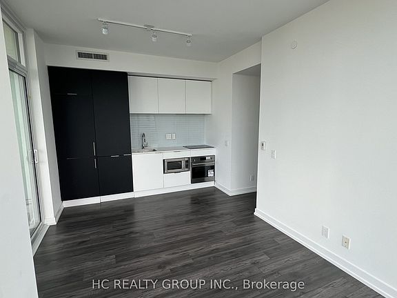 5th image of 33 Helendale Ave #2503