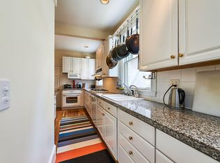 32 Mason Ter #1B, Brookline, MA 02446