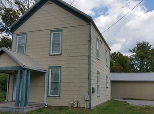 318 S Main St, Bethel, OH 45106