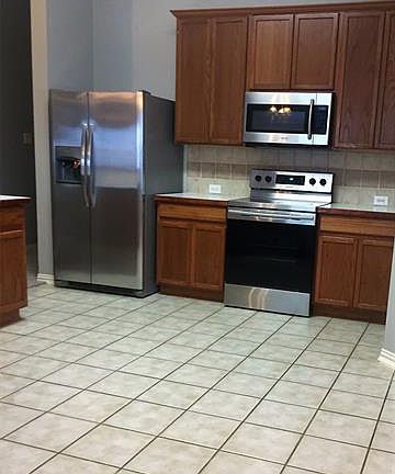 5th image of 2801 Watercress Dr