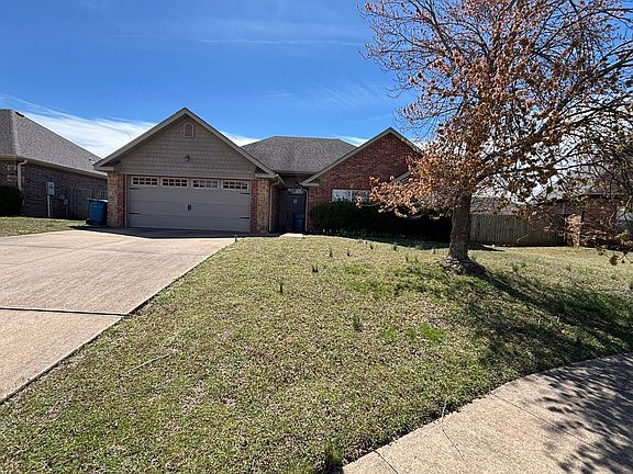 3rd image of 3109 Waterleaf Ave