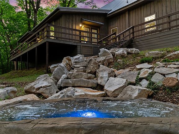 3rd image of 3931 Zack Rd