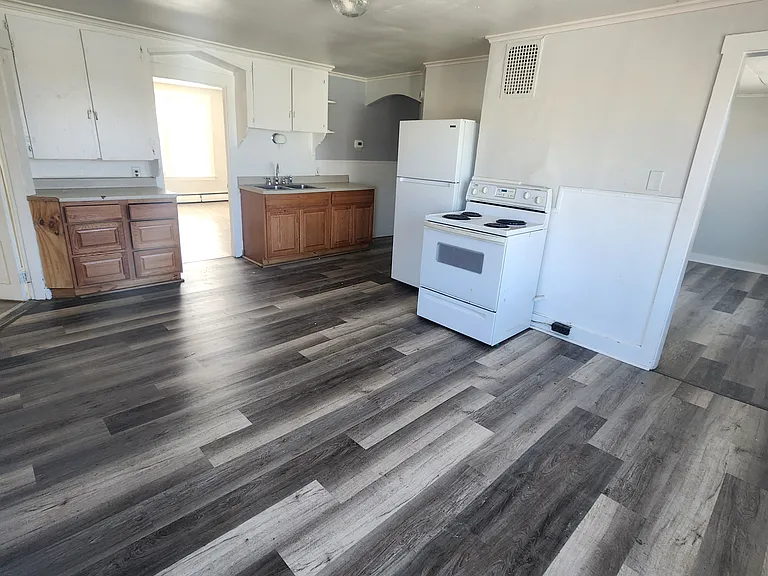 54 Blake St #6 — Photo 1