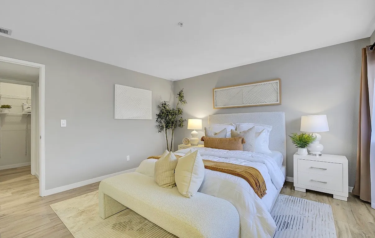 1 bed, 876 sqft, $4,500 — Photo 4
