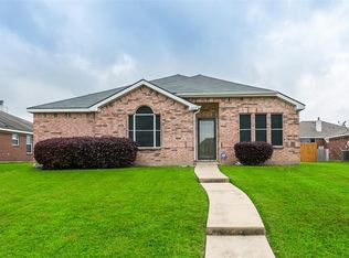 1809 Chapman Dr, Lancaster, TX 75134