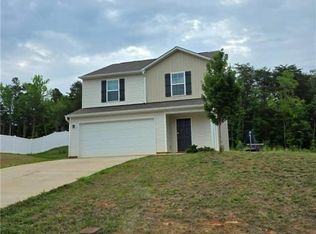 114 Somerton Ln, Lexington, NC 27295