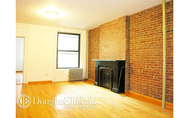 Rented by Douglas Elliman | media 4