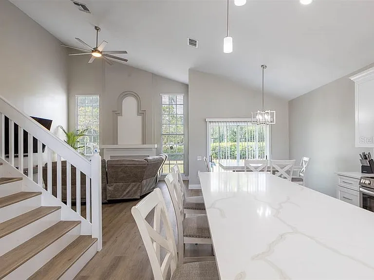 3432 Idlegrove Ct — Photo 2