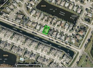 382 Fountainview Cir, Oldsmar, FL 34677