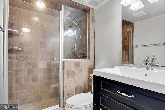 13907 Grove Ct — Photo 13