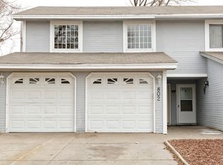 802 Southview Dr, Anoka, MN 55303