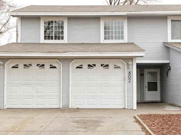 802 Southview Dr, Anoka, MN 55303