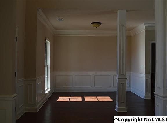 4th image of 5252 Southgate Dr