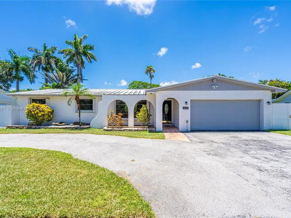 20110 SW 84th Pl, Cutler Bay, FL 33189