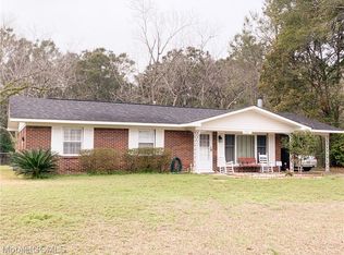 2921 Charmingdale Dr E, Mobile, AL 36618