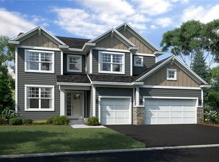 4260 Woodland Cove Pkwy, Excelsior, MN 55331