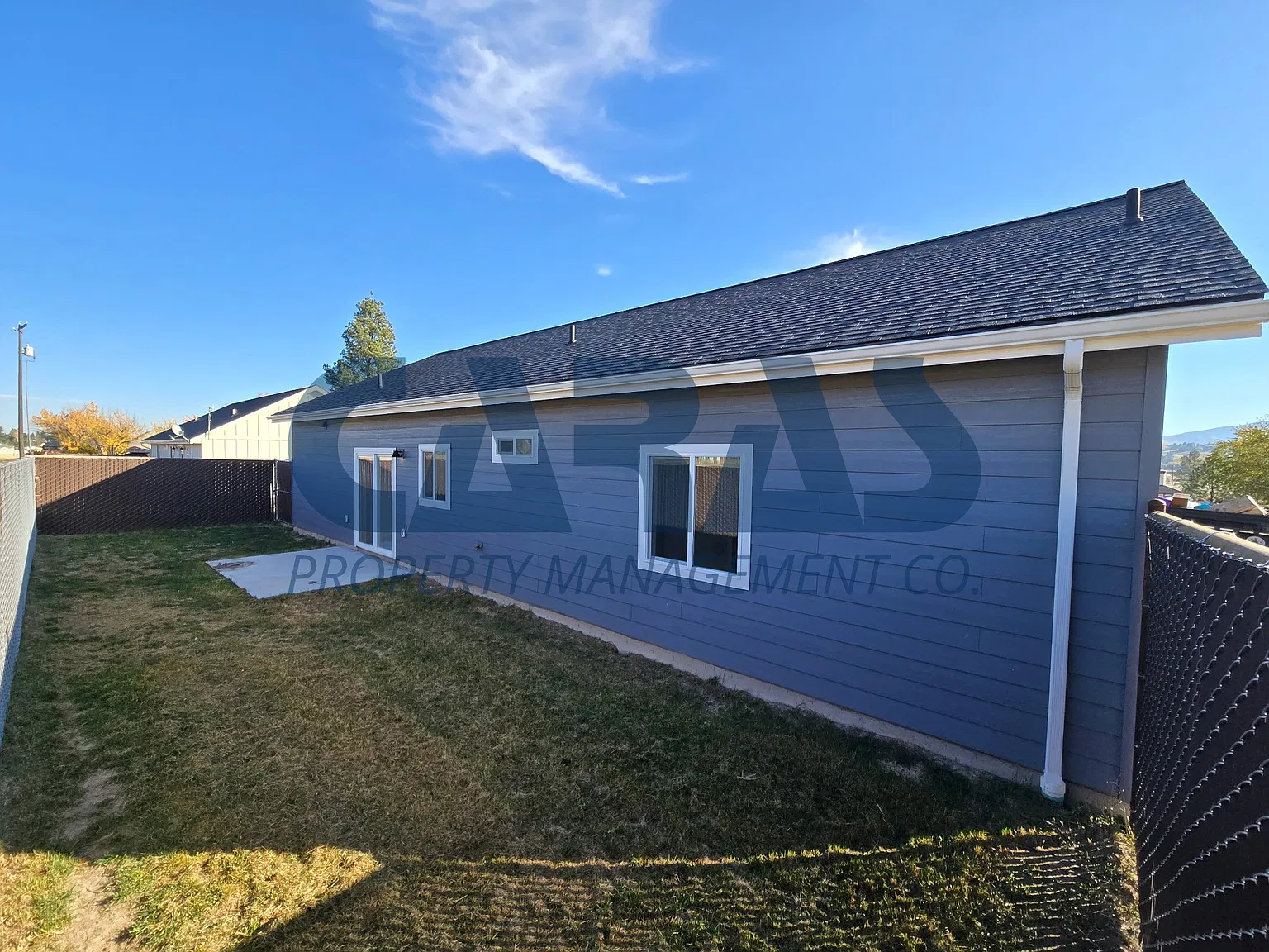 3 bed, 1236 sqft, $1,900 — Photo 3
