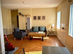 29-1497 W 29th St