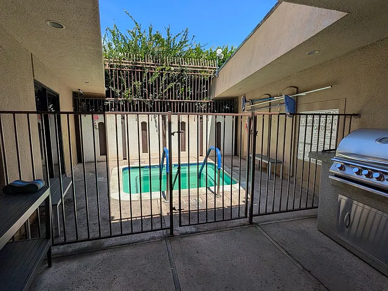 1150 Anchorage Ln #512 — Photo 13