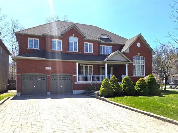 38 Camelot Sq, Barrie, ON L4M 0C3