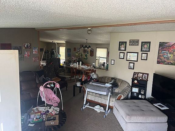 3rd image of 59181 Dawn St