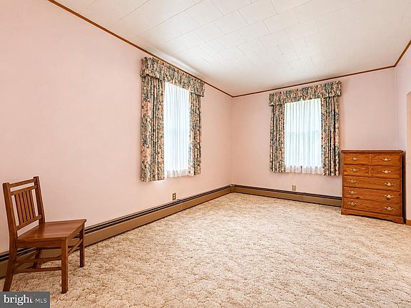5th image of 5 Watercliff St