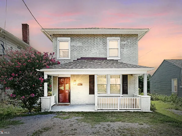 41 S Main St, Seven Valleys, PA 17360