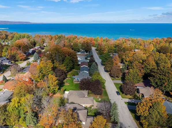 56 Middle Ave, Meaford, ON N4L 1A8