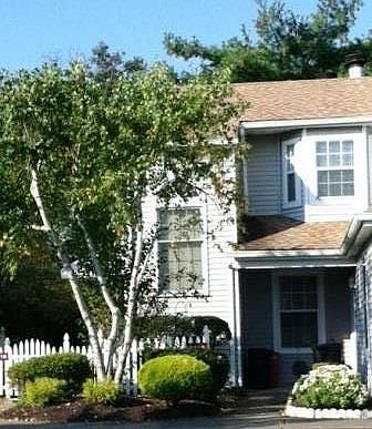 2nd image of 604B Rose Hollow Dr #B