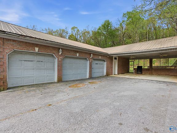 5th image of 234 N Greenway Dr