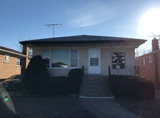 667 Exchange Ave, Calumet City, IL