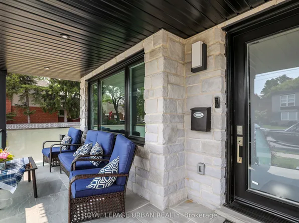 182 Parkview Hill Cres, Toronto, ON M4B 1R8