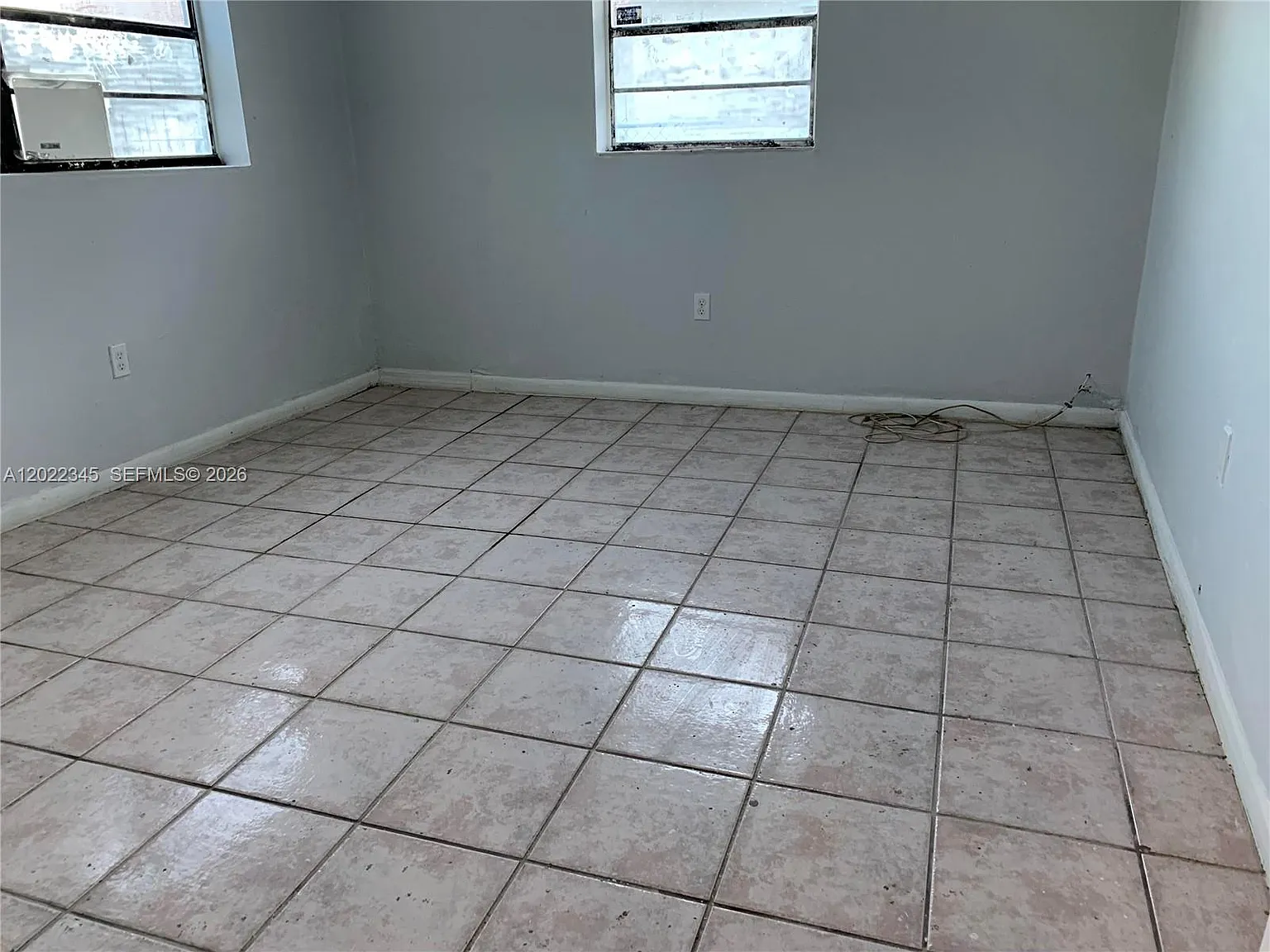 Carroll Villa — Photo 4