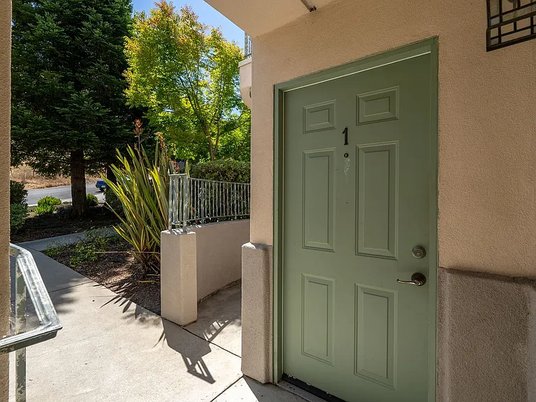 3372 Rockview Pl #1 — Photo 18
