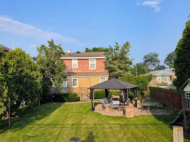 5000 N Normandy Ave — Photo 4