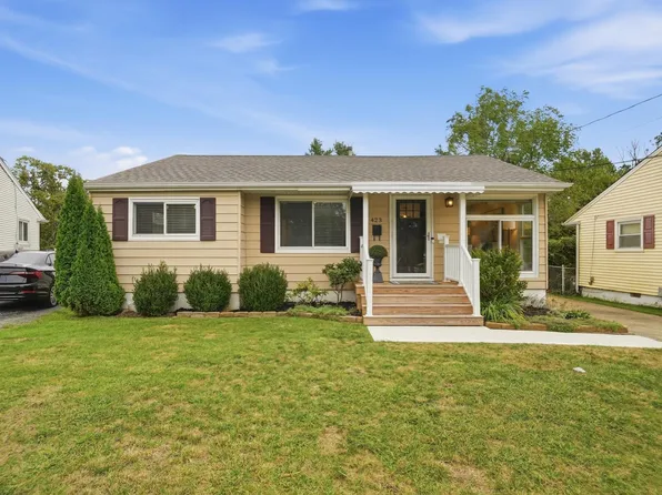 423 Avon Ct, Crescent Park, KY 41017